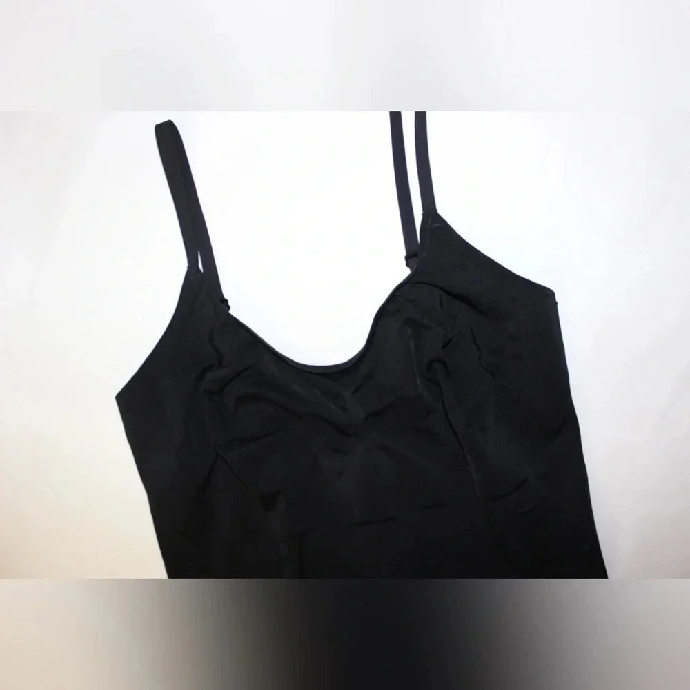 Women’s Spanx OnCore Mid-Thigh Shapewear Comfy Sculpting Bodysuit Size XL Black